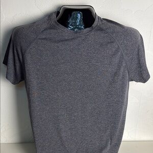Rhone Men's Heathered Gray Performance Short Sleeve T-shirt Size L